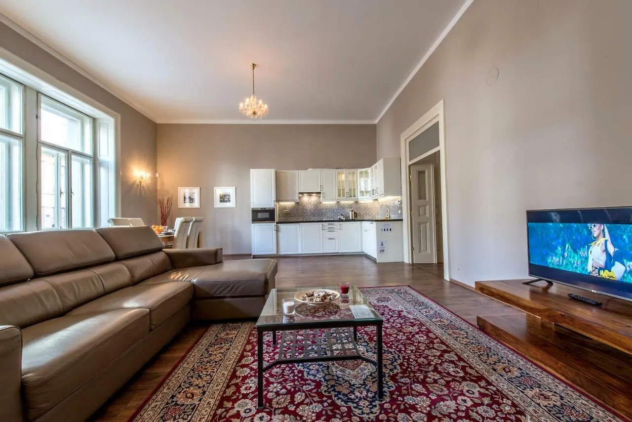 ✰Downtown Grand Apartment - Old Town Top Location✰ Prague 0*,